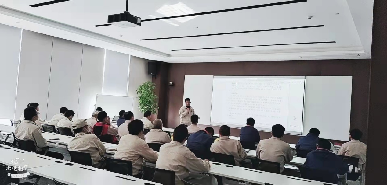 【威廉希尔新材】江西子公司召开安全生产工作会议(图1)