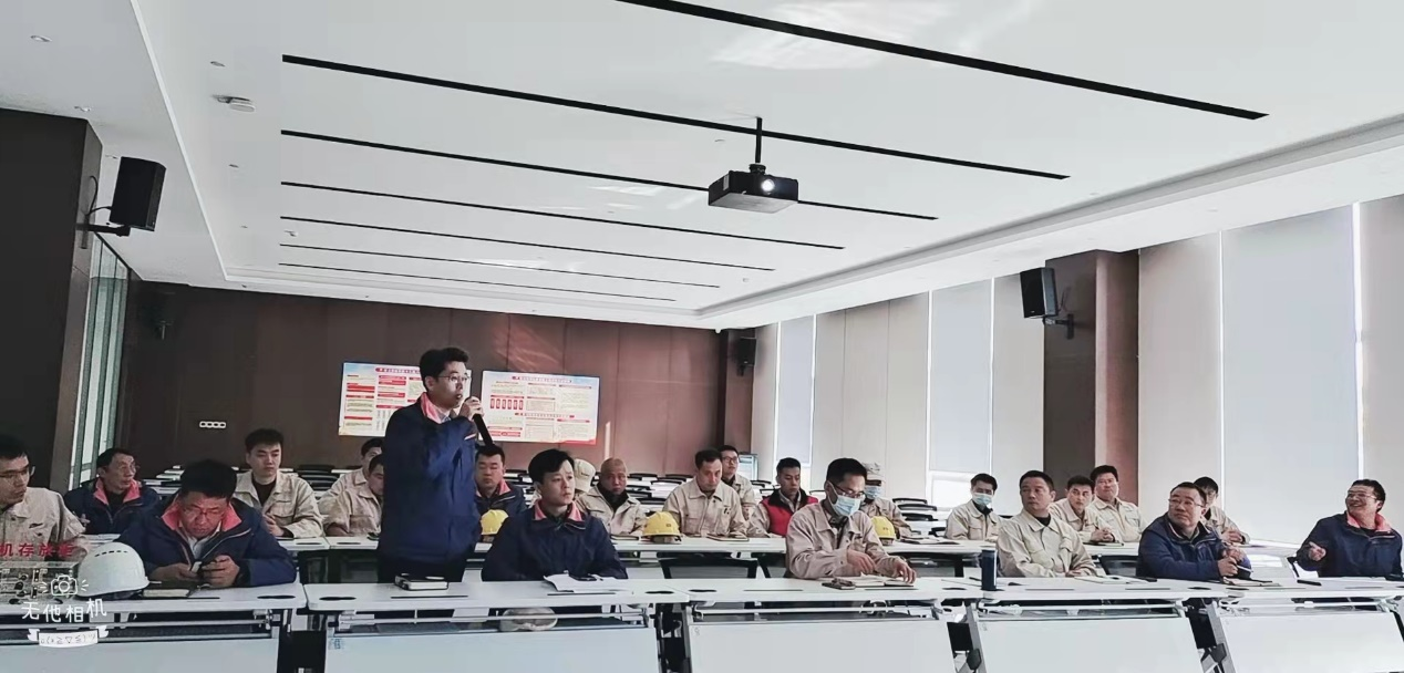 【威廉希尔新材】江西子公司召开安全生产工作会议(图2)